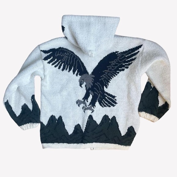 RUMINAHUI eagle knit zip up
Vintage jacket with mountains and an eagle - Picture 3 of 4
